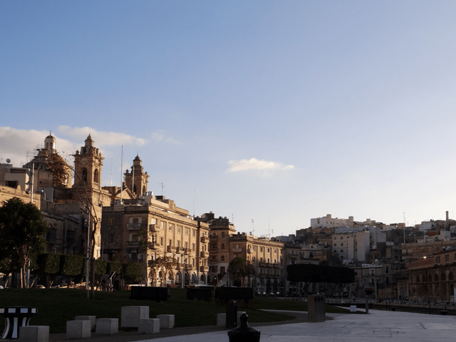 Bônus de Vittoriosa. Porque eu andava e achava lindo. Olhava pra trás e achava lindo .